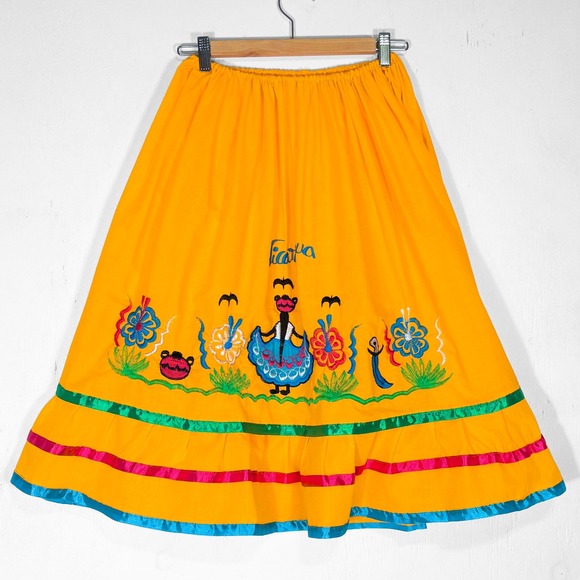 Yellow Nicaragua Traditional Embroidered Ribbon Dress & Skirt Set Girls 8 - Picture 4 of 8